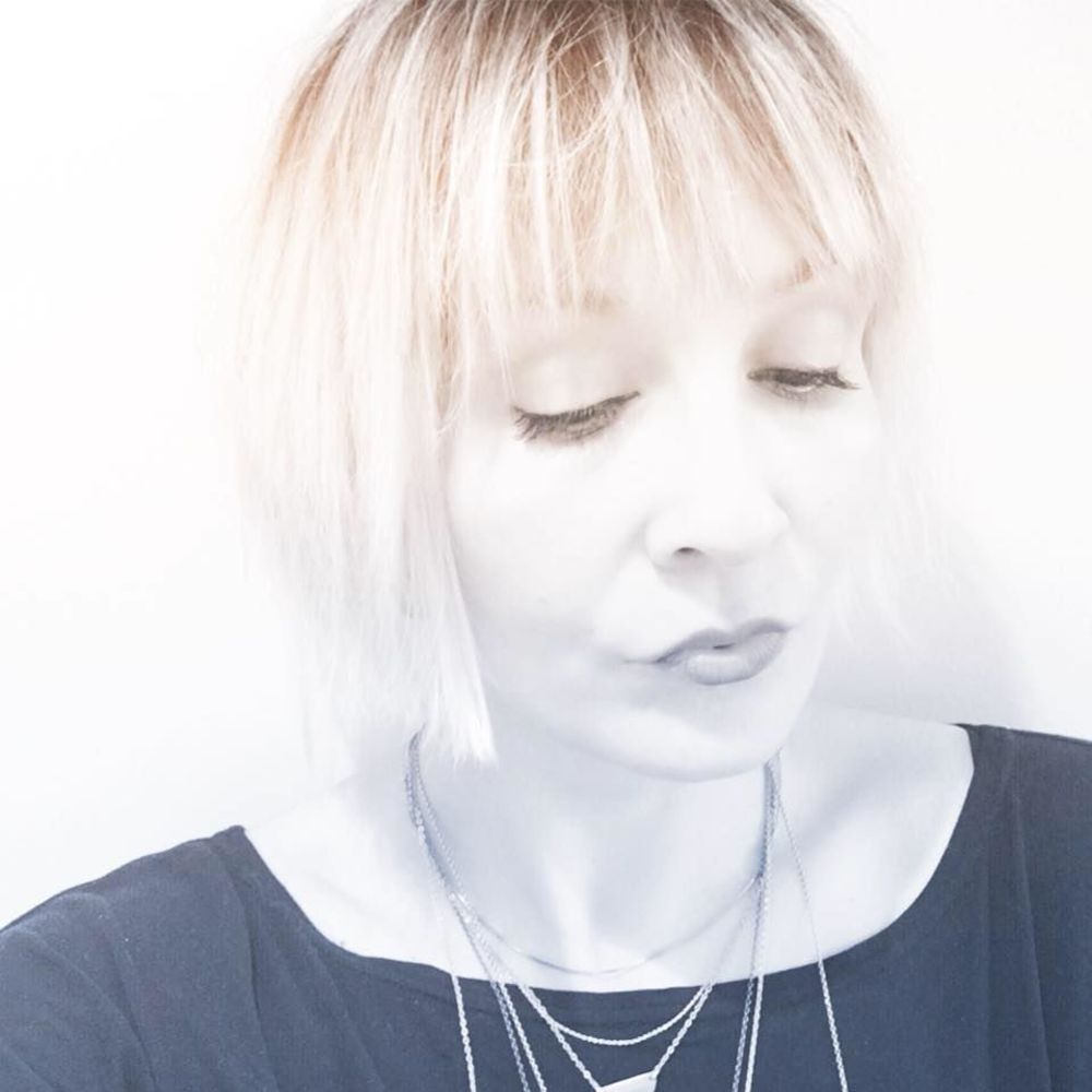 Meet your Posher, Jasmine